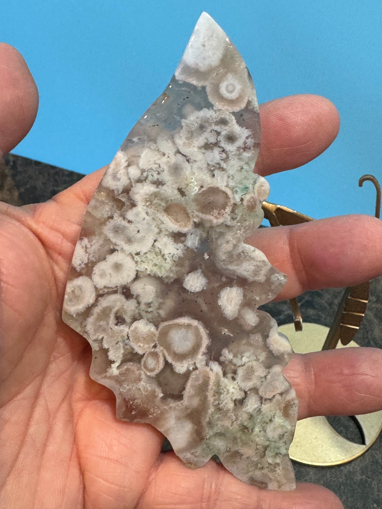 Flower Agate Butterfly Wings on stand (b)