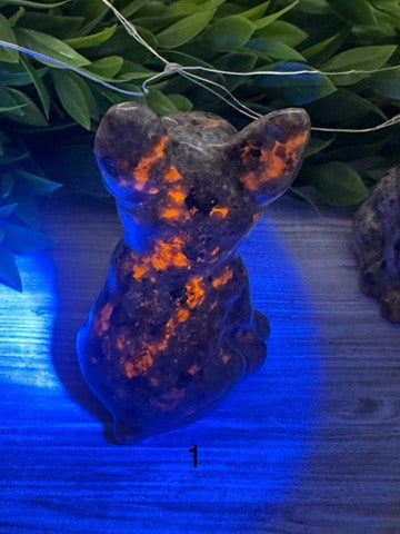 Yooperlite French Bulldog Carvings