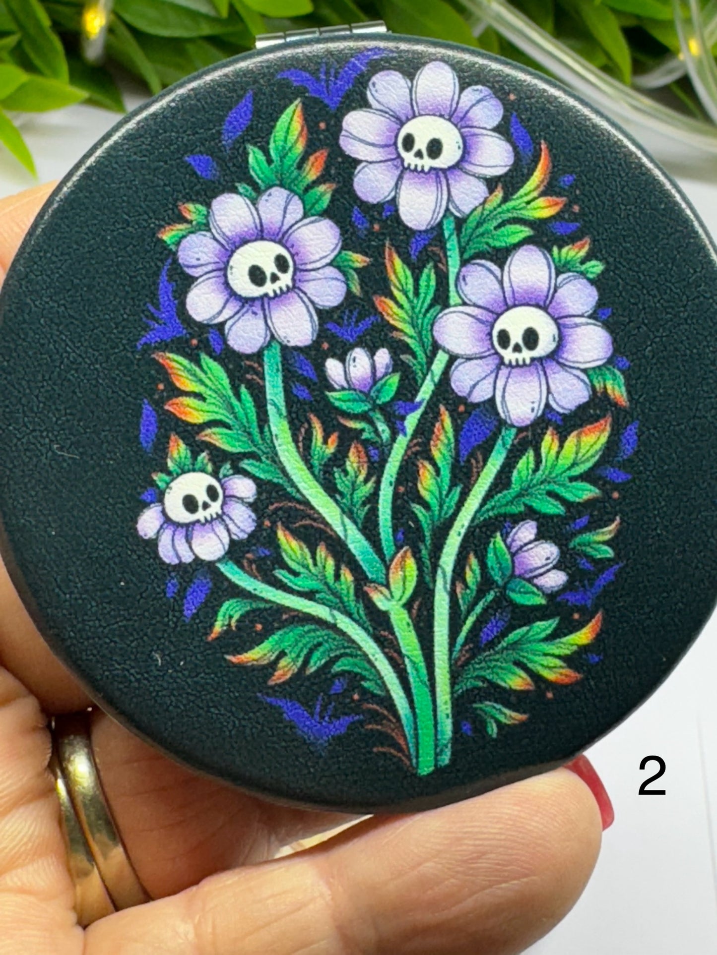 Compact Mirrors